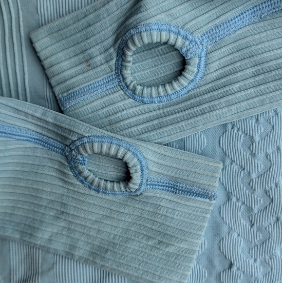 Lululemon Restless Pullover –‎ Seamless Winter Blue Run Top Sz 4 Cable Knit Look - Picture 10 of 16